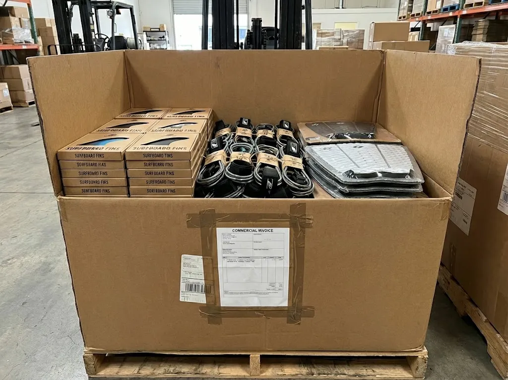 Consolidated Surf Hardware Order Fins, leashes and traction pads prepared for consolidated order planning